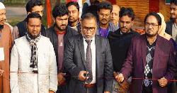 ইবিতে শহিদ ওসামা-সাব্বির ক্রিকেট টুর্নামেন্ট উদ্বোধন