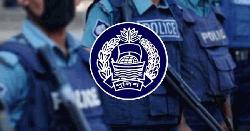 ৪ পুলিশ কর্মকর্তার বিরুদ্ধে গ্রেপ্তারি পরোয়ানা