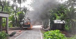 গোপালগঞ্জে পুলিশের গাড়িতে আগুন 