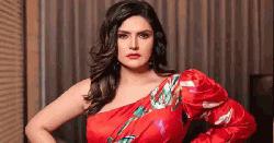 ঘনিষ্ঠ দৃশ্যে অভিনয় নিয়ে জেরিন খানের বিস্ফোরক মন্তব্য