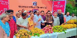 পরিচালক সমিতির ফল উৎসবে নবীন-প্রবীণের মিলন