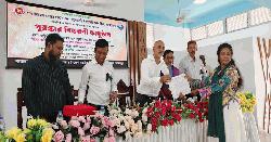 পিরোজপুর সদর উপজেলার ৩৭ জন মেধাবী শিক্ষার্থীর মাঝে পুরস্কার বিতরণ