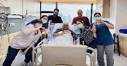 চিকিৎসাগ্রহণ শেষে দেশে ফিরলেন বরেণ্য চলচ্চিত্র চিত্রগ্রাহক বাচ্চু