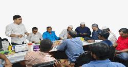 মিশুকের পরিবর্তে সিএনজি অটোরিক্সা প্রতিস্থাপনে আলোচনা সভা 