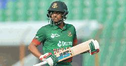নেদারল্যান্ডসের বিপক্ষে থাকছেন না মিরাজ