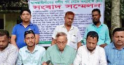 গোপালগঞ্জে সাংবাদিক ডেকে আওয়ামী লীগ ছাড়লেন ৮ নেতা