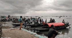 খালিয়াজুরীতে নৌপথে চলছে ভাড়ার নৈরাজ্য 
