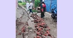 দীর্ঘদিন ধরে যাতায়াতের চরম ভোগান্তির অবসান ঘটছে গৌরনদী পৌরসভার ১নং ওয়ার্ডের