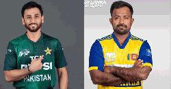 টস জিতে ফিল্ডিংয়ে পাকিস্তান