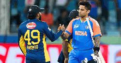 শ্রীলঙ্কার সঙ্গে রুদ্ধশ্বাস লড়াই, সুপার ওভারে জিতল ভারত