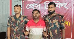 আলোচিত হত্যা মামলার প্রধান আসামি মনির বিজিবির জালে আটক 