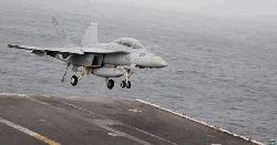 দক্ষিণ চীন সাগরে হঠাৎ মার্কিন যুদ্ধবিমান ও হেলিকপ্টার বিধ্বস্ত