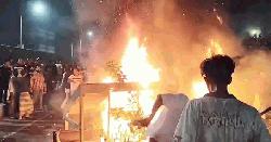 মনোনয়ন না পেয়ে মাদারীপুরে ঢাকা-ভাঙ্গা এক্সপ্রেসওয়ে অবরোধ