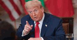 শুল্কনীতি নিয়ে উচ্চ আদালতের শুনানিতে তীব্র প্রশ্নের মুখে ট্রাম্প