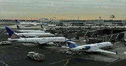 শাটডাউনে যুক্তরাষ্ট্রজুড়ে বিপর্যয়, শত শত ফ্লাইট বাতিল