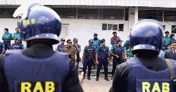 শেখ হাসিনার রায় ঘিরে রাজধানীজুড়ে সর্বোচ্চ নিরাপত্তা