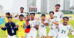 ব্রুনাইকে উড়িয়ে দিলো বাংলাদেশের কিশোররা