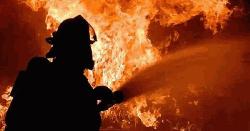 রাজধানীর কারওয়ান বাজারে আগুন