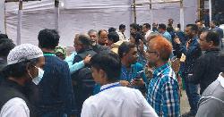 উৎসবমুখর পরিবেশে চলছে ঢাকা রিপোর্টার্স ইউনিটির ভোটগ্রহণ 