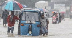 ভয়াবহ ঝড়ের কবলে এশিয়া : চার দেশে মৃত ৯ শতাধিক, নিখোঁজ বহু