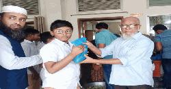 মোহনগঞ্জে পাইলট স্কুলে ভোজনে নেই কর্মবিরতি !