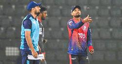 টস হেরে ব্যাটিংয়ে নোয়াখালী