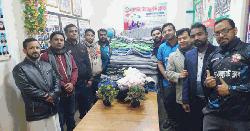 শীতার্তদের মাঝে ফ্রেন্ডস গ্র্যাজুয়েট ক্লাবের শীতবস্ত্র বিতরণ 