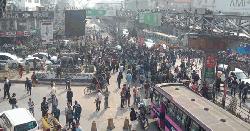 সায়েন্স ল্যাব-টেকনিক্যাল মোড়ে শিক্ষার্থীদের অবরোধ, চরম ভোগান্তি 