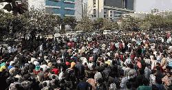 ব্যালট পেপার ও কমিশনের নিরপেক্ষতা নিয়ে শঙ্কা: ইসি ভবন ঘেরাও ছাত্রদলের