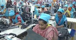 কাঁচা সুতায় শুল্ক আরোপের সিদ্ধান্ত প্রত্যাহারের দাবি গার্মেন্টস মালিকদের