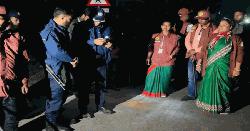 গোপালগঞ্জে ভোটকেন্দ্রে ককটেল বিস্ফোরণ