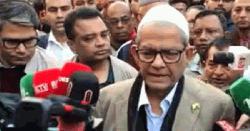 ভোট দিলেন মির্জা ফখরুল