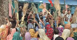 ৪ দিন পর সিলমারা ব্যালট উদ্ধার, ইউএনও’র গাড়ি ভাঙচুর