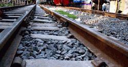 ব্রাহ্মণবাড়িয়ায় ট্রেনের নিচে কাটা পড়ে নারী নিহত