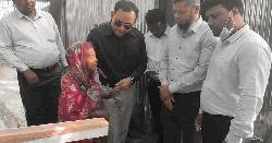বিধবা রাবেয়া বেওয়ার পাশে উপজেলা প্রশাসন