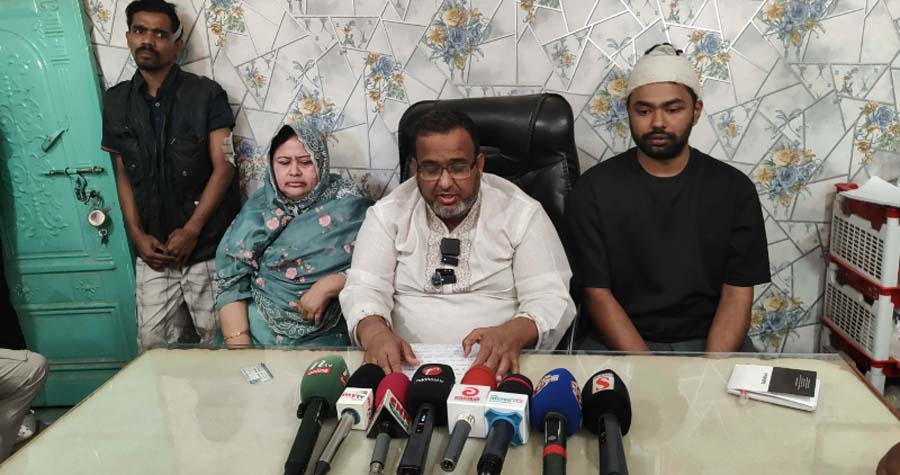 সংবাদ সম্মেলনে যুবদল নেতা আশরাফ প্রধান