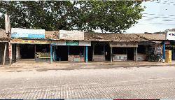 হাতীবান্ধায় বাস কাউন্টারগুলোতে  নেই কাঙ্ক্ষিত টিকিট বিক্রি 