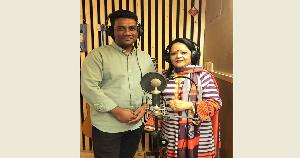 ‘দম’ সিনেমায় কিংবদন্তি সাবিনার সঙ্গে মোমিনের ডুয়েট