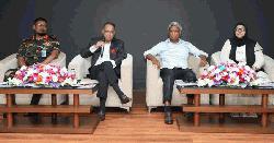 আরইবি’র কর্মকর্তা কর্মচারীদের সঙ্গে জ্বালানি মন্ত্রী-প্রতিমন্ত্রীর মতবিনিময় 