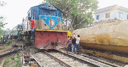 ১৭ ঘণ্টা পর সিলেটের রেল যোগাযোগ স্বাভাবিক