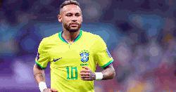  বিশ্বকাপ খেলতে অস্ত্রোপচার করালেন নেইমার