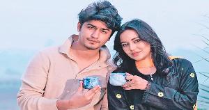 অভিনয়ে শেখ সাদী, সঙ্গে মাহি