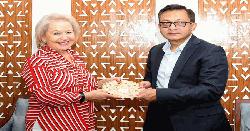 বাণিজ্যমন্ত্রীর সঙ্গে যুক্তরাজ্যের বাণিজ্য দূতের বৈঠক