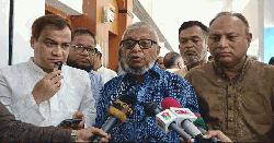 এক সপ্তাহে ছিনতাই-রাহাজানি নিয়ন্ত্রণে আনতে হবে: প্রবাসীকল্যাণ মন্ত্রী 