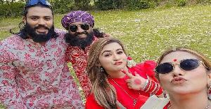 প্রকাশ্যে তানহা খানের ‘পান্তা ইলিশ’ 