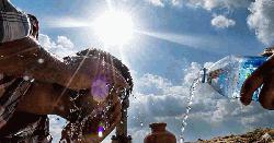 তাপে পুড়ছে ঢাকাসহ ৯ জেলা, গরম আরো বাড়বে