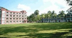 বাউফলে মাত্র দেড়শ টাকার দ্বন্দ্বে অনার্স পরীক্ষার কেন্দ্র বা‌তিল