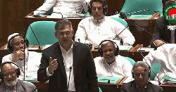 পুলিশে নতুন করে সাড়ে ১৪ হাজার পদ সৃষ্টি হচ্ছে : স্বরাষ্ট্রমন্ত্রী