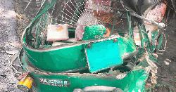 গাজীপুরে ডাম্প ট্রাকের ধাক্কায় ৫ এসএসসি পরীক্ষার্থী আহত 