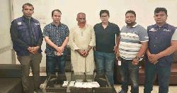 হজক্যাম্পে রিয়াল চুরির ঘটনায় গ্রেপ্তার ২
